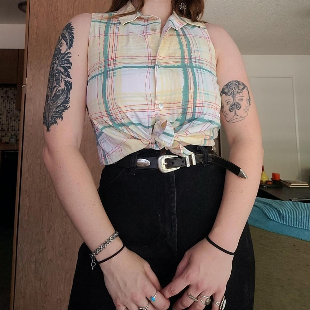 Vintage Plaid Button-down